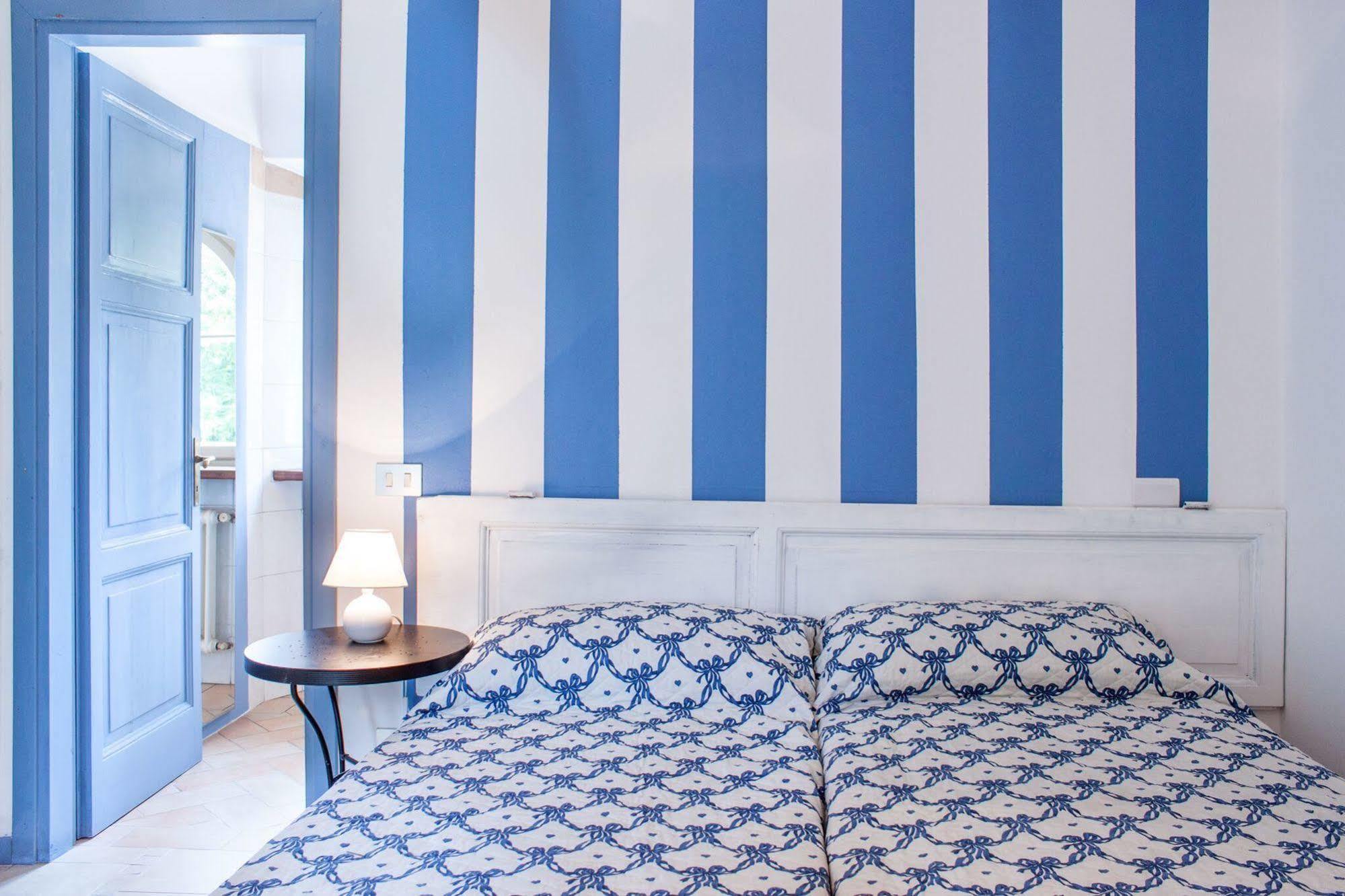 Casa La Viola Blu Bed and Breakfast Cernobbio Buitenkant foto