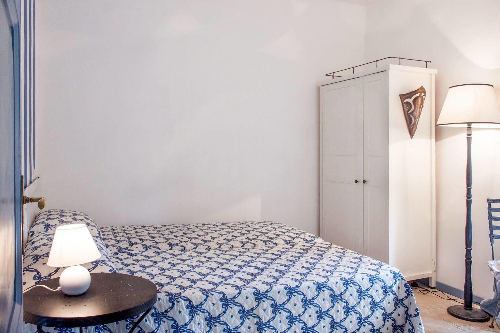 Casa La Viola Blu Bed and Breakfast Cernobbio Buitenkant foto
