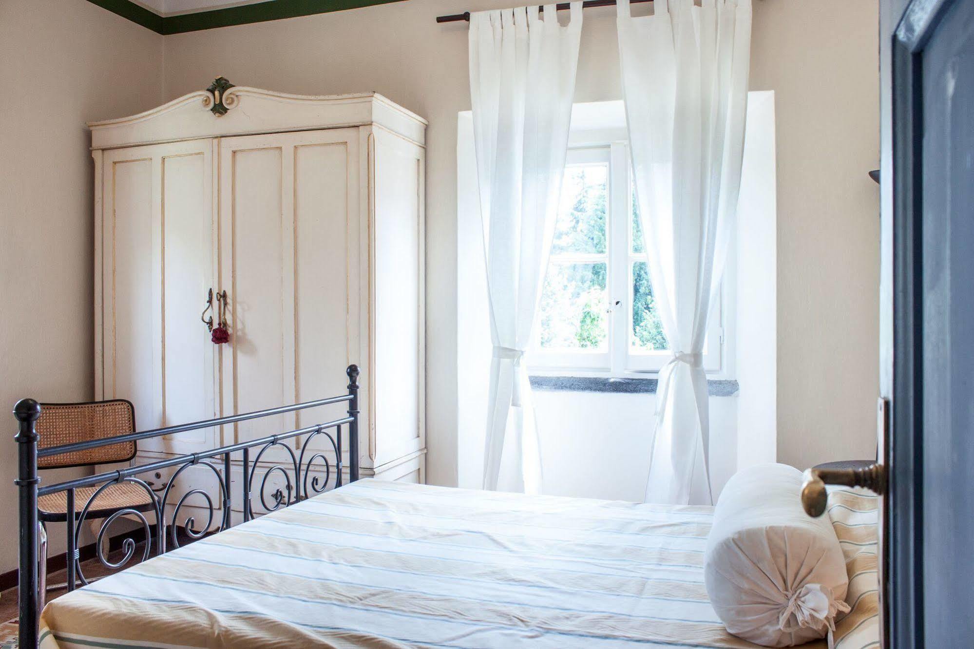 Casa La Viola Blu Bed and Breakfast Cernobbio Buitenkant foto